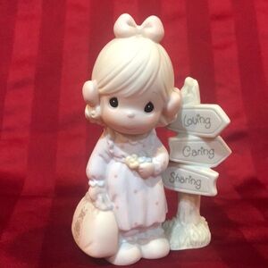 Charming Figurine with Signpost - White and Pink